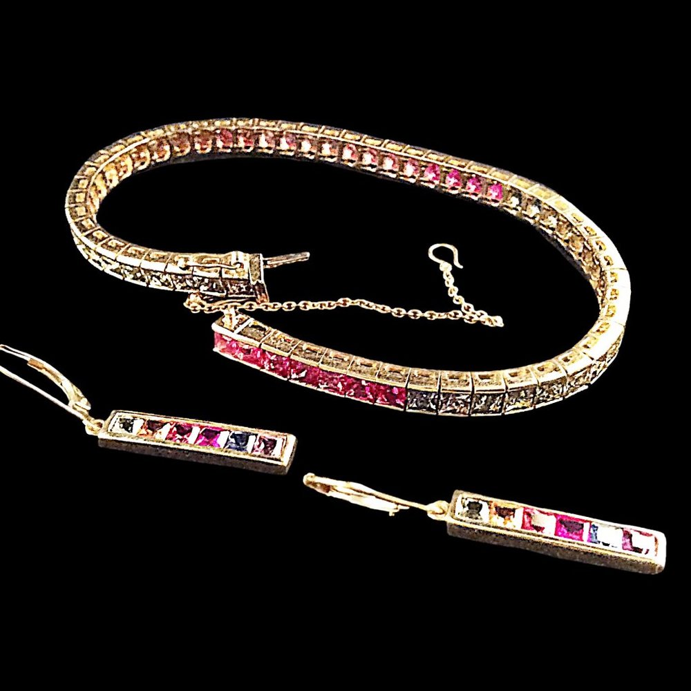 Rainbow Sapphire 18Kt, Princess Cut, Natural Square Sapphires, Tennis Bracelet - Picture 7 of 13